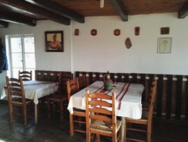 Taki Pince Borpince Balatonszemes